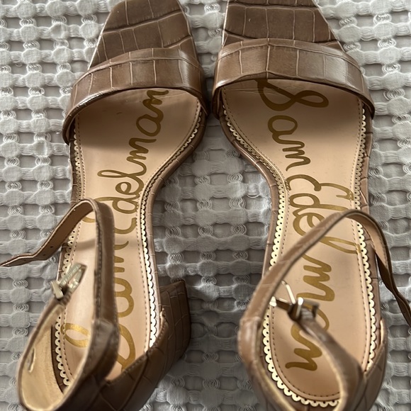 Sam Edelman Leather Yaro Block Sandals - Picture 3 of 5